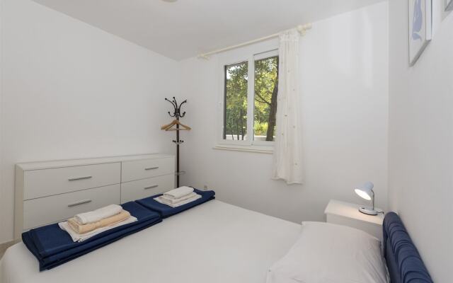 Apartments Lana