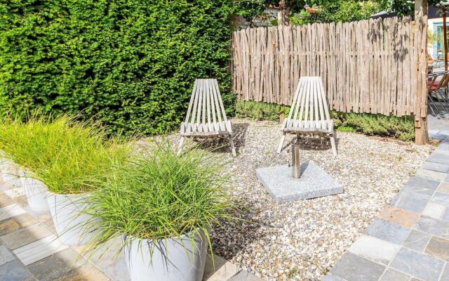 Spacious Holiday Home in Nieuwpoort With Garden