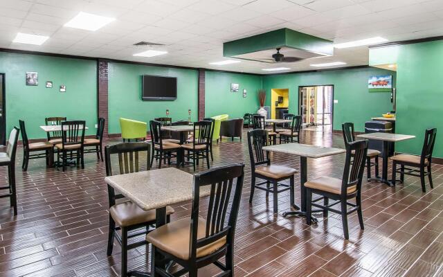 Quality Inn Hinesville - Fort Stewart Area