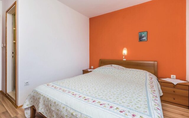 Amazing Home in Kampor With Wifi and 2 Bedrooms