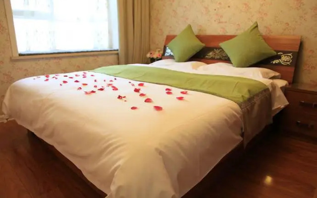 Xiaopang's Home Apartment