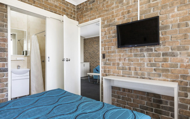 Marion Motel and Apartments