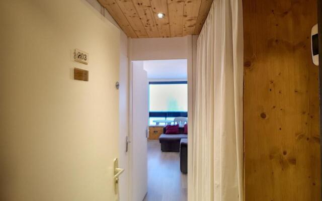 Appartement Les Menuires, 1 pièce, 2 personnes - FR-1-178-337