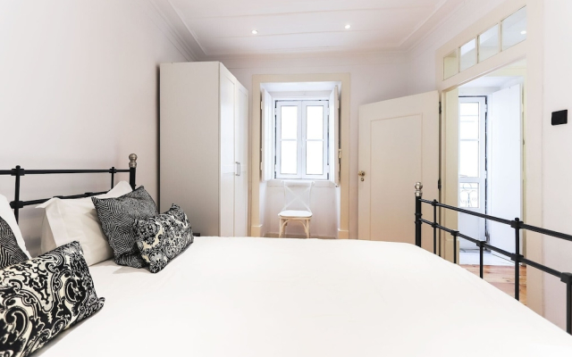 Downtown Stylish by Homing