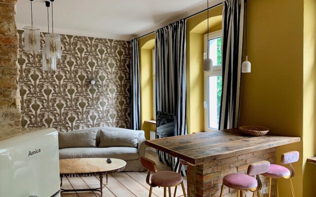 Brilliant Apartments