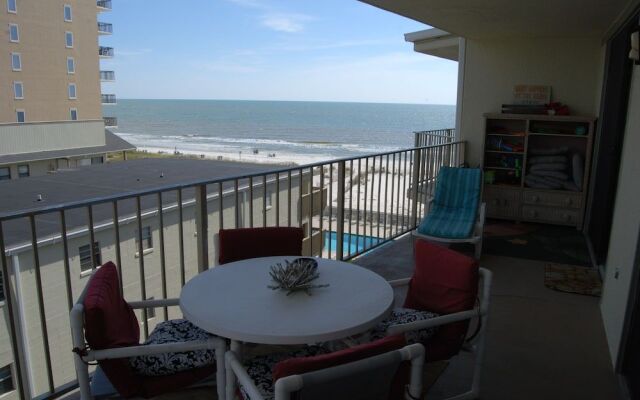 Gulf Village 412 by RedAwning