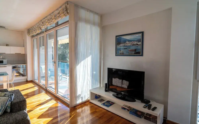 Apartment Kolovare