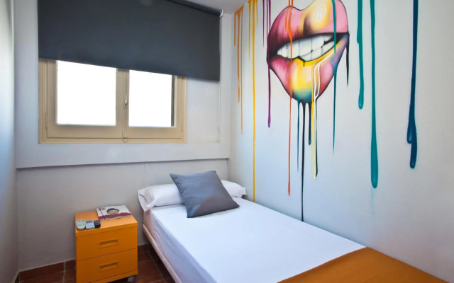 Ten Hostel