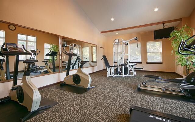 Best Western Plus Greenwell Inn