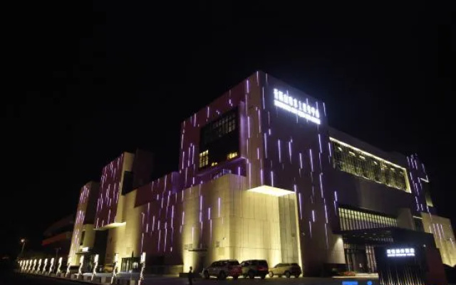 Junyue Jinxiu Hotel – Exterior – Shizuishan