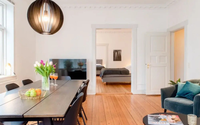 Spacious 3-bedroom Apartment in the Heart of Arhus