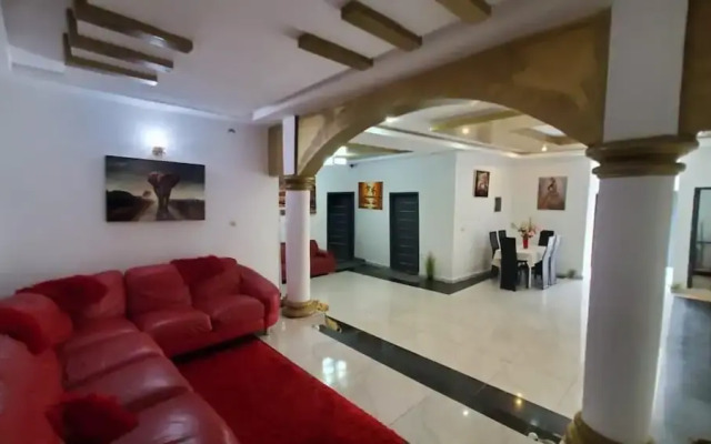 Here is our Lovely 1-bed Apartment in Abidjan