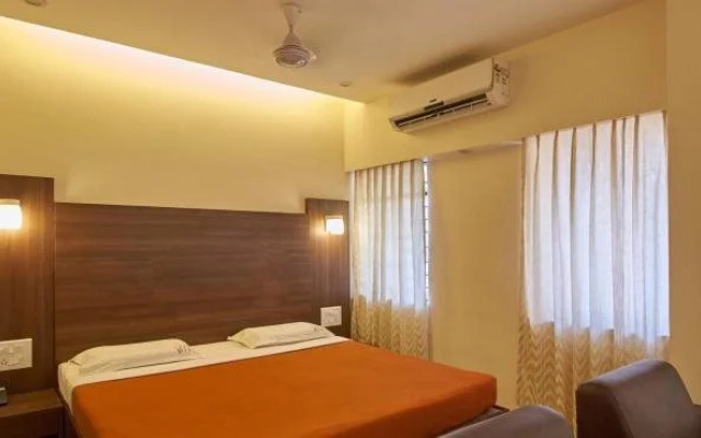 Hotel Vasanth Mahal
