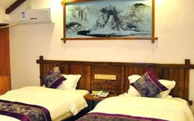 Tianyuan Inn Zhangjiajie Baofeng Road