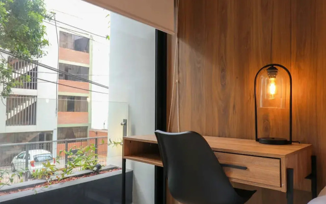 w Dazzling 1BR w Fantastic View in Miraflores