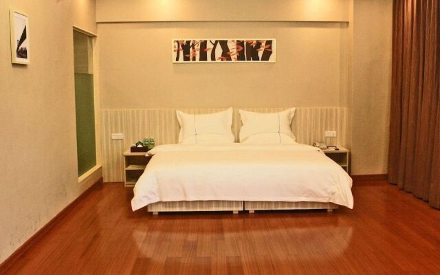 Mingjunwei Hotel