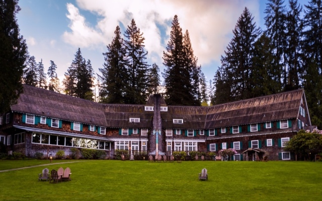 Lake Quinault Lodge