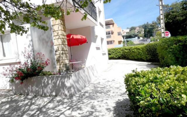 Appartement Six-Fours-les-Plages, 2 pièces, 4 personnes - FR-1-316-232