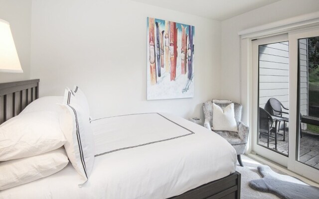 Coldstream Townhome 15