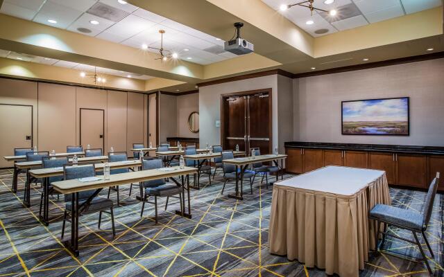 Holiday Inn Gulfport Airport by IHG