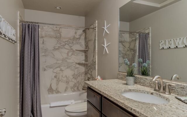 Red Canyon 3 Bedroom Apts