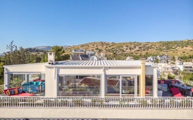 Sea View Apartment with Hot Tub & Sauna