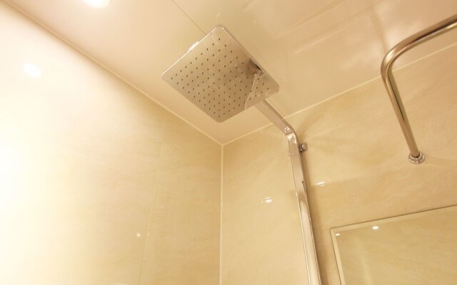 Yeongdeungpo Jardin Hotel