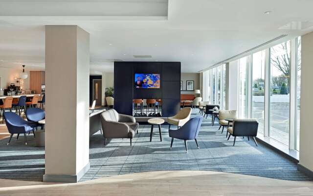 Hyatt Place London Heathrow Airport