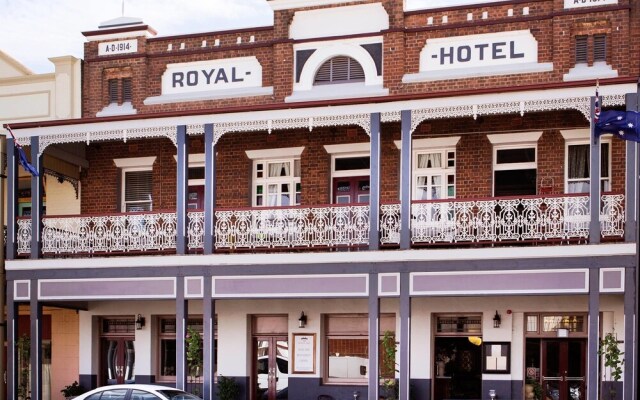 Royal Hotel West Wyalong