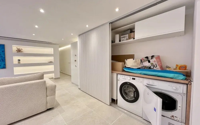 Vilamoura Deluxe Villa by Homing