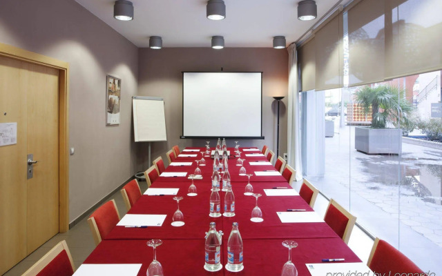 B&B Hotel Girona 3