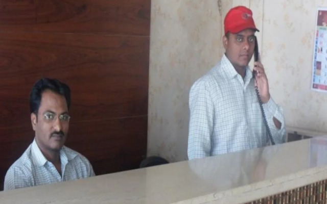 Hotel Rajmahal