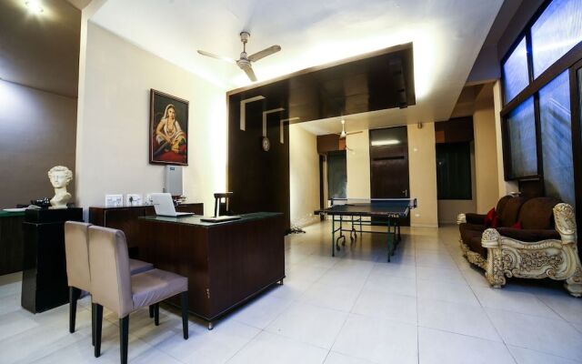 Capital O 928 Villa@43