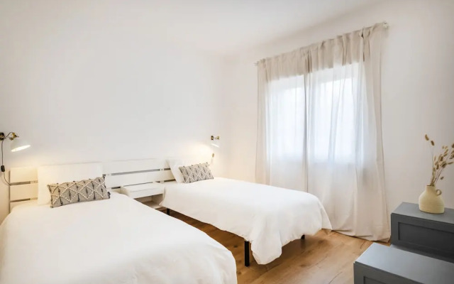 Balaia 3BR Sunny Terrace