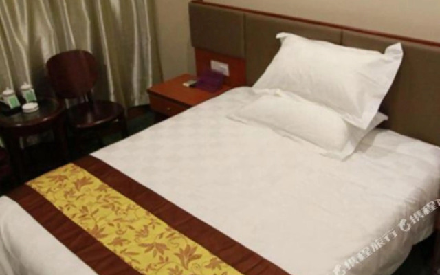 Yinghuochong Hotel