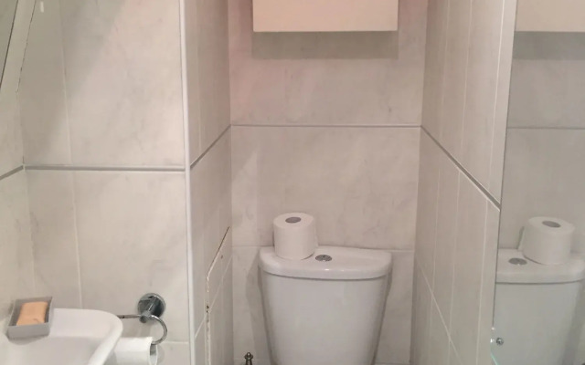 Edgware Bed and Breakfast