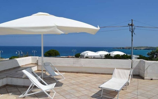 Lovely Holiday Apartment Quadrilocale Con Vista Mare Pt51 With Terrace Sea