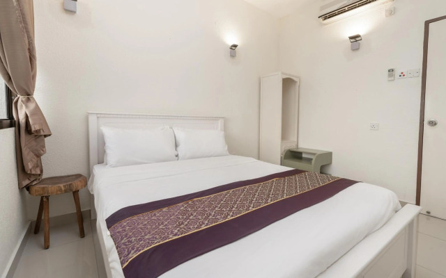 DELUXE Suite Seaview Batu Ferringhi 2304 - 2 Rooms