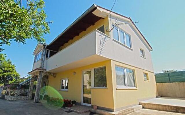 Apartments Fazana 1112