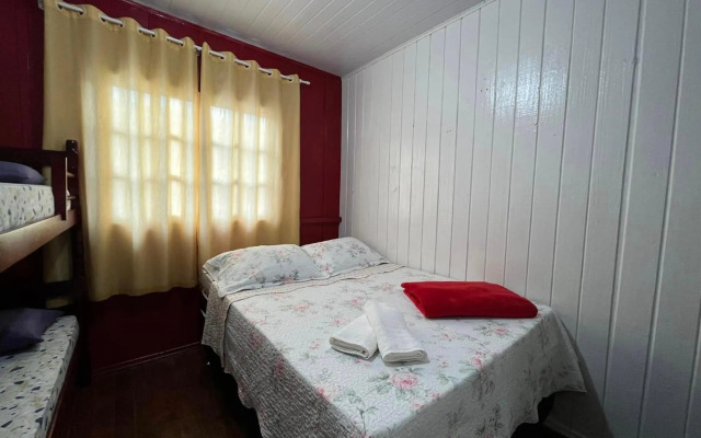 Casa Suzena 300 metros Beto Carrero e Praias