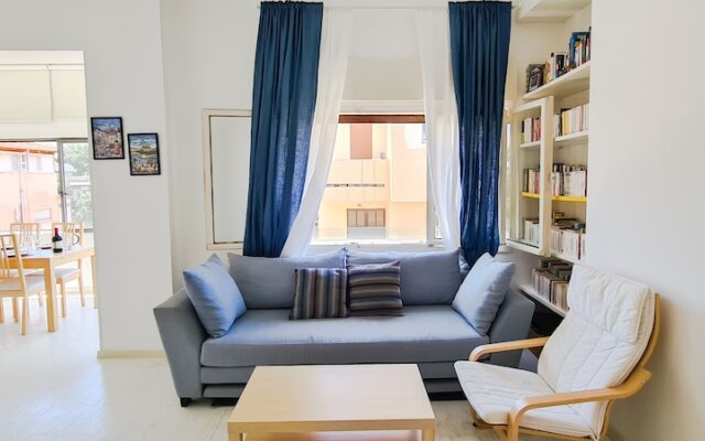 Modern Apt Rothschild Very Central TL7