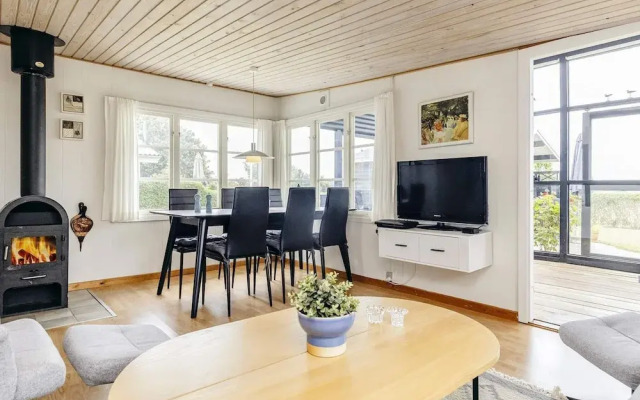 7 Person Holiday Home in Saeby
