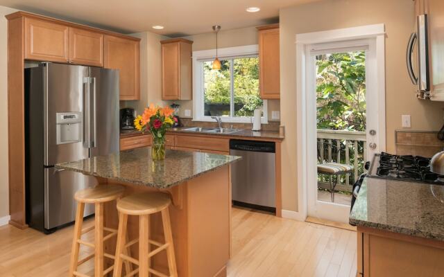 Seattle Vacation Home: Life's A Beach