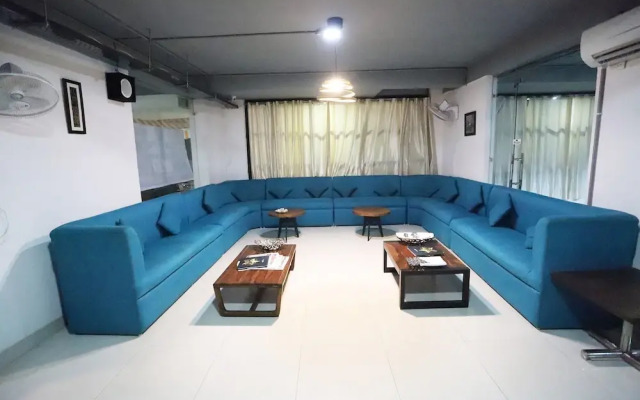 Capital 0 18693 Hotel Levanti