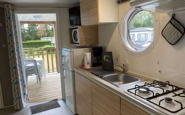 Neat Chalet With Microwave, Antwerp at 39 km