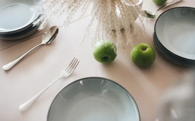 Две Подушки на ул. Левичева, д. 19