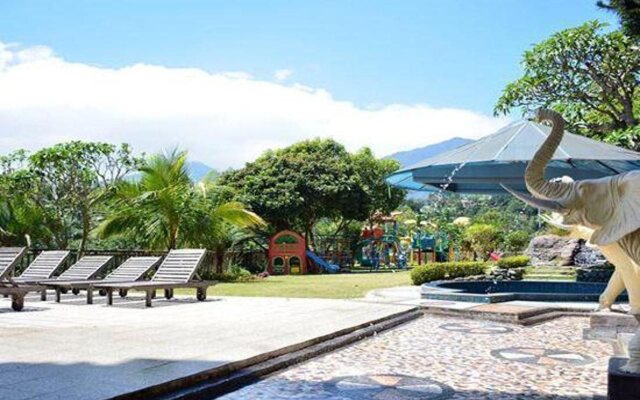 Seruni Hotel Gunung Salak