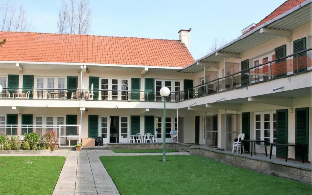 hotelImage