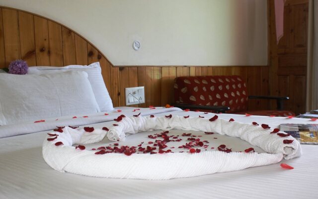 Sarthak Resorts