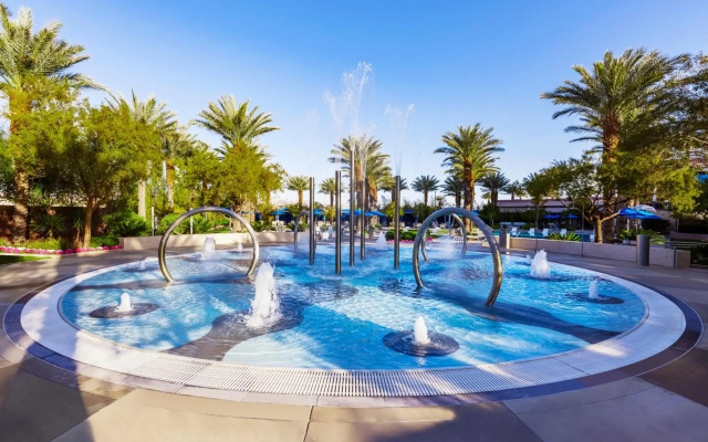 Club Wyndham Desert Blue